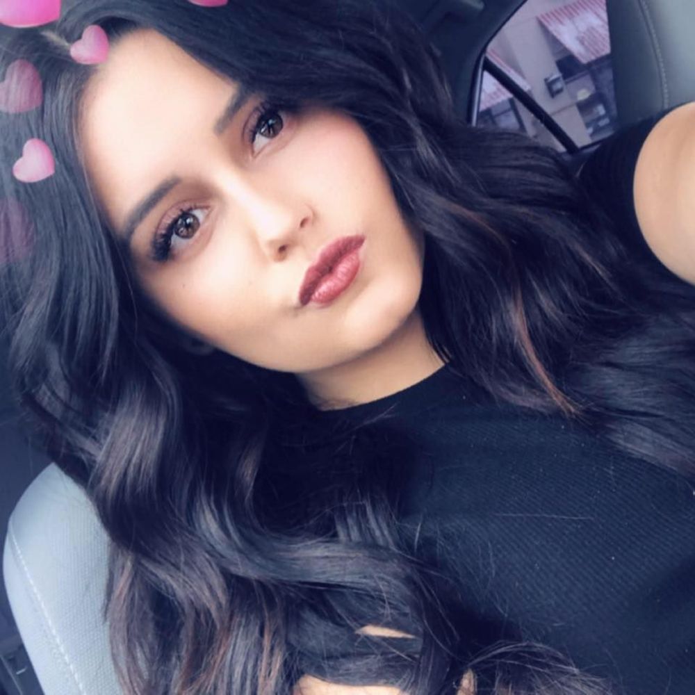 Meet your Posher, Madi